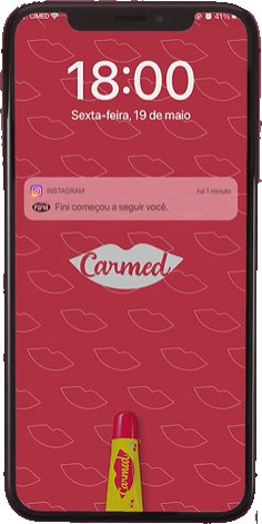 Post do Carmed no celular